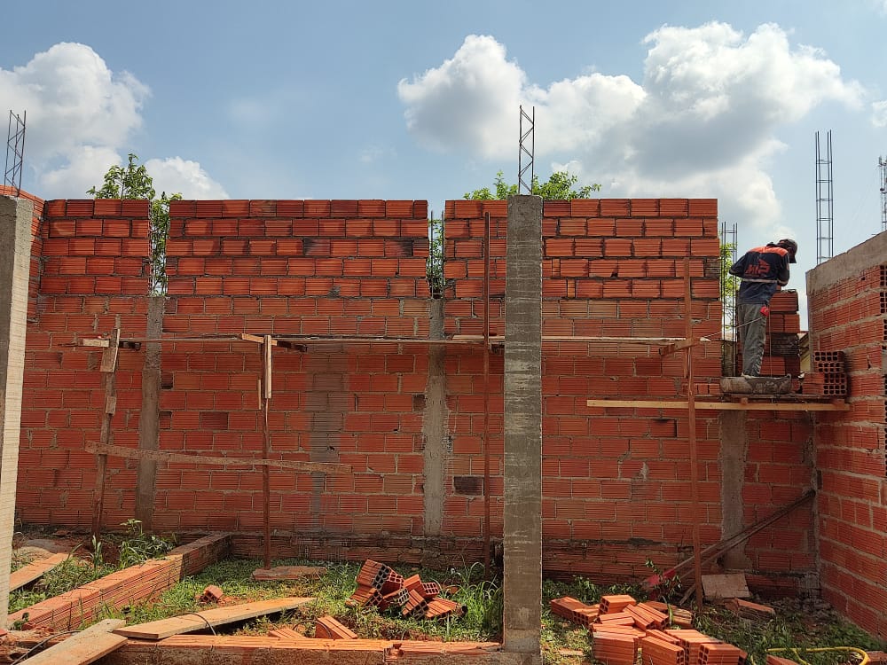 Primeira etapa da construcao da edicula - Ourilandia do norte